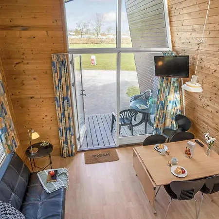 Feriehus 2 Bedroom Cozy In *