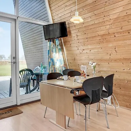 2 Bedroom Cozy In Fredericia
